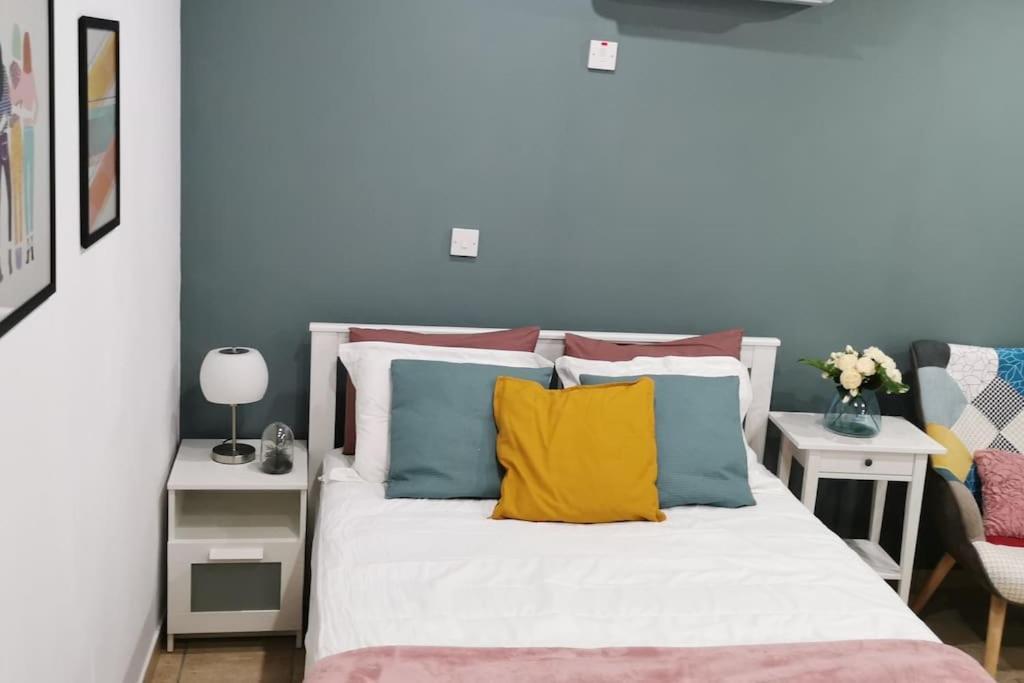 Pretty And Quiet Studio, With Wifi And Parking 레메소스 외부 사진