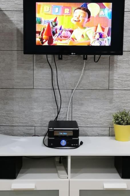 Pretty And Quiet Studio, With Wifi And Parking 레메소스 외부 사진